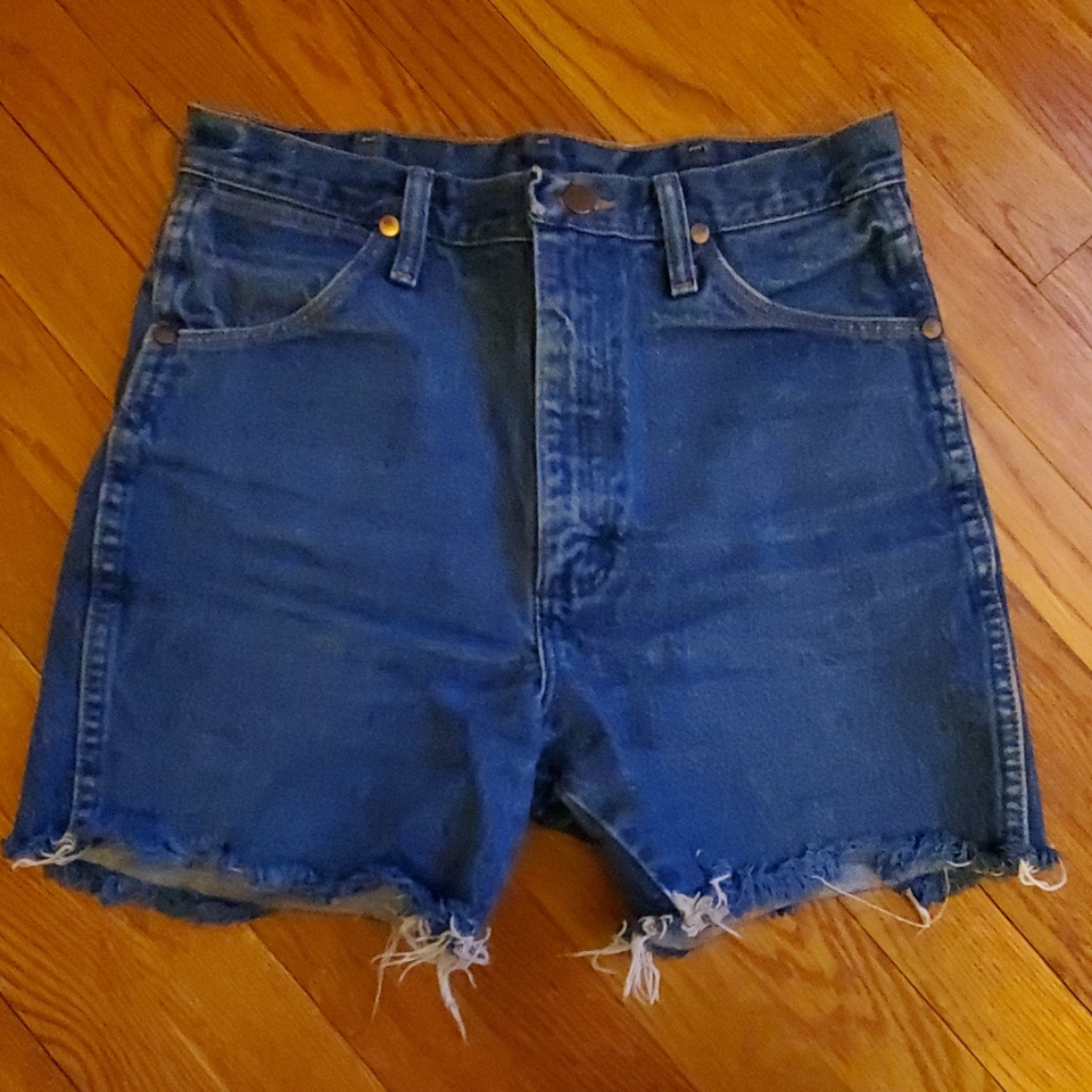 Vintage Wrangler shorts